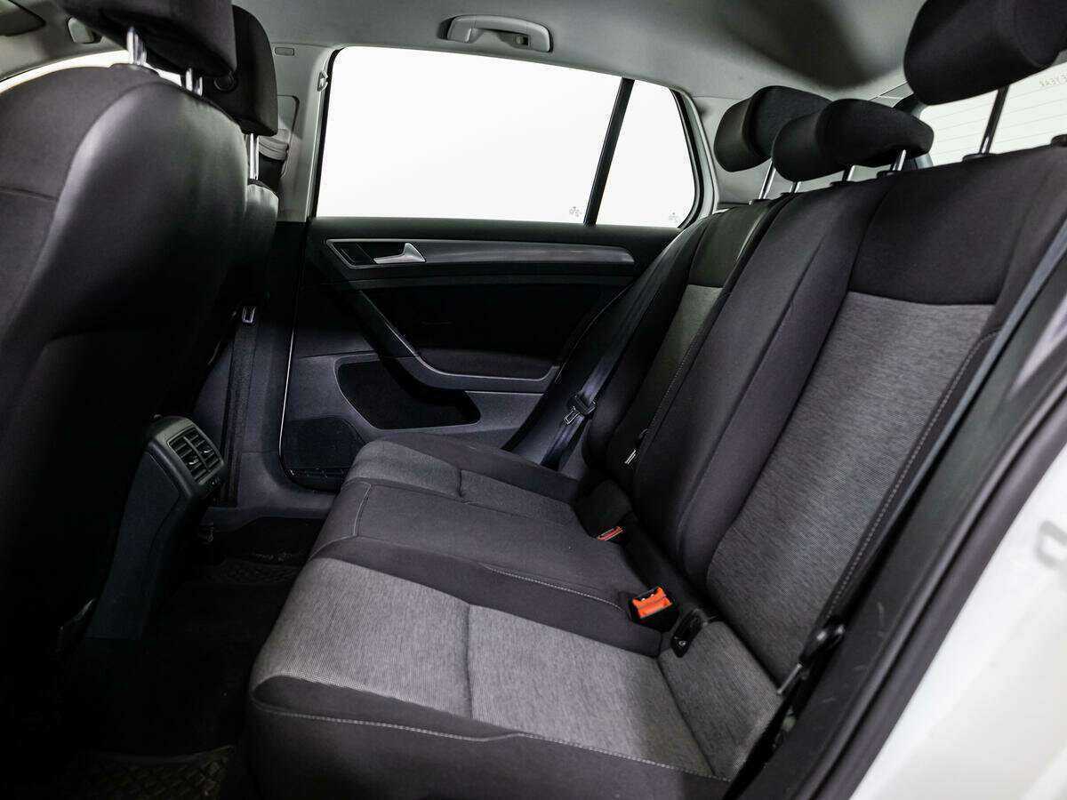 Volkswagen Golf б/у, 2013, Роботизированная. Фото: #9