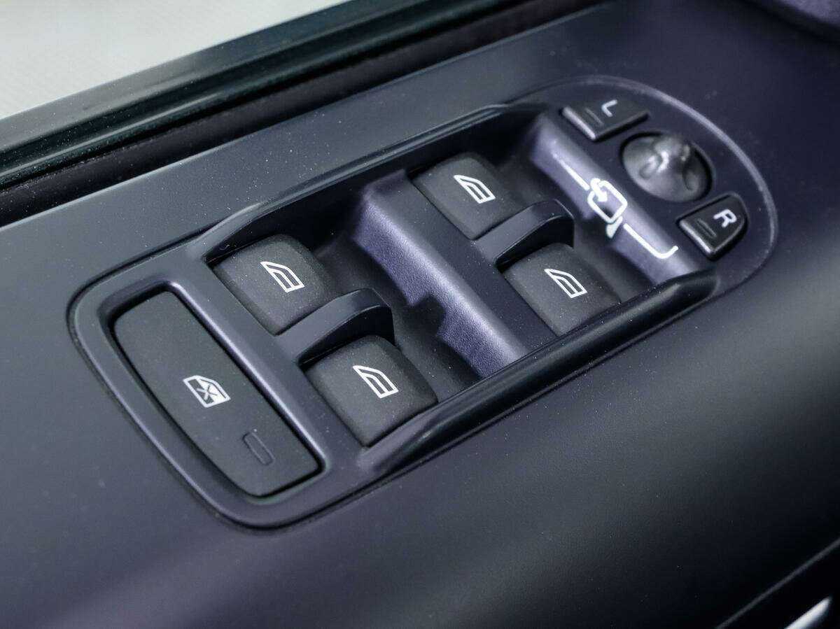 Лэнд Ровер Фрилендер б/у, 2014, Автоматическая. Фото: #12