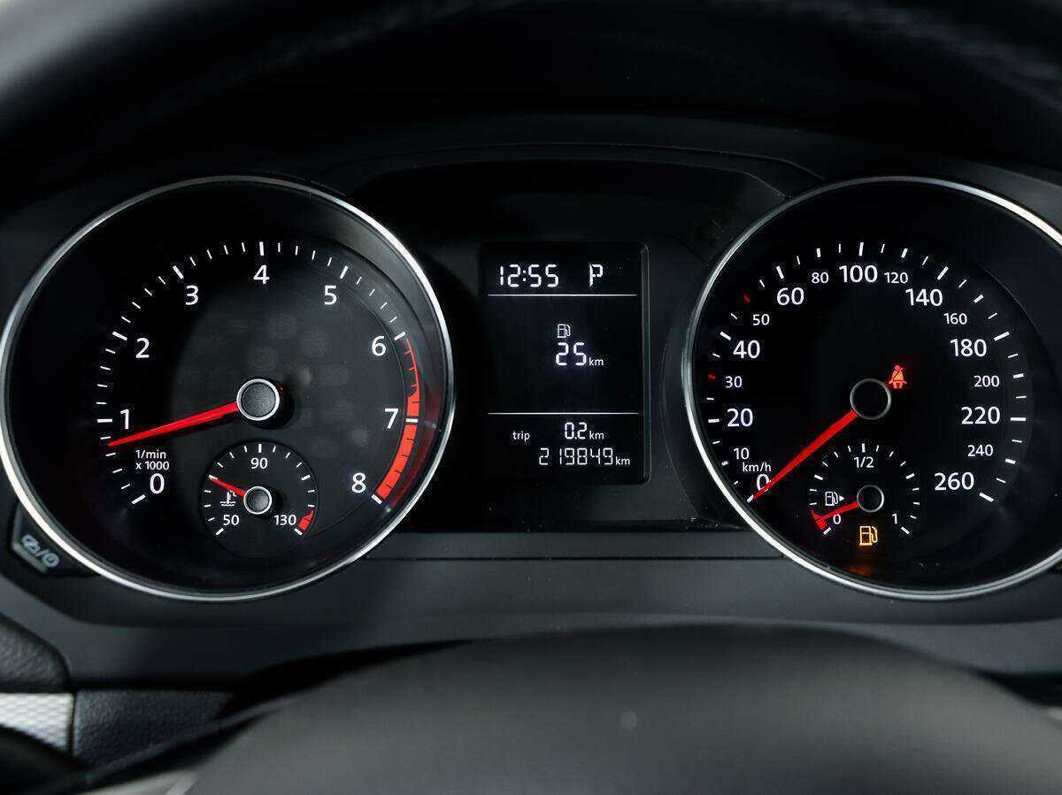 Volkswagen Jetta б/у, 2015, Автоматическая. Фото: #13