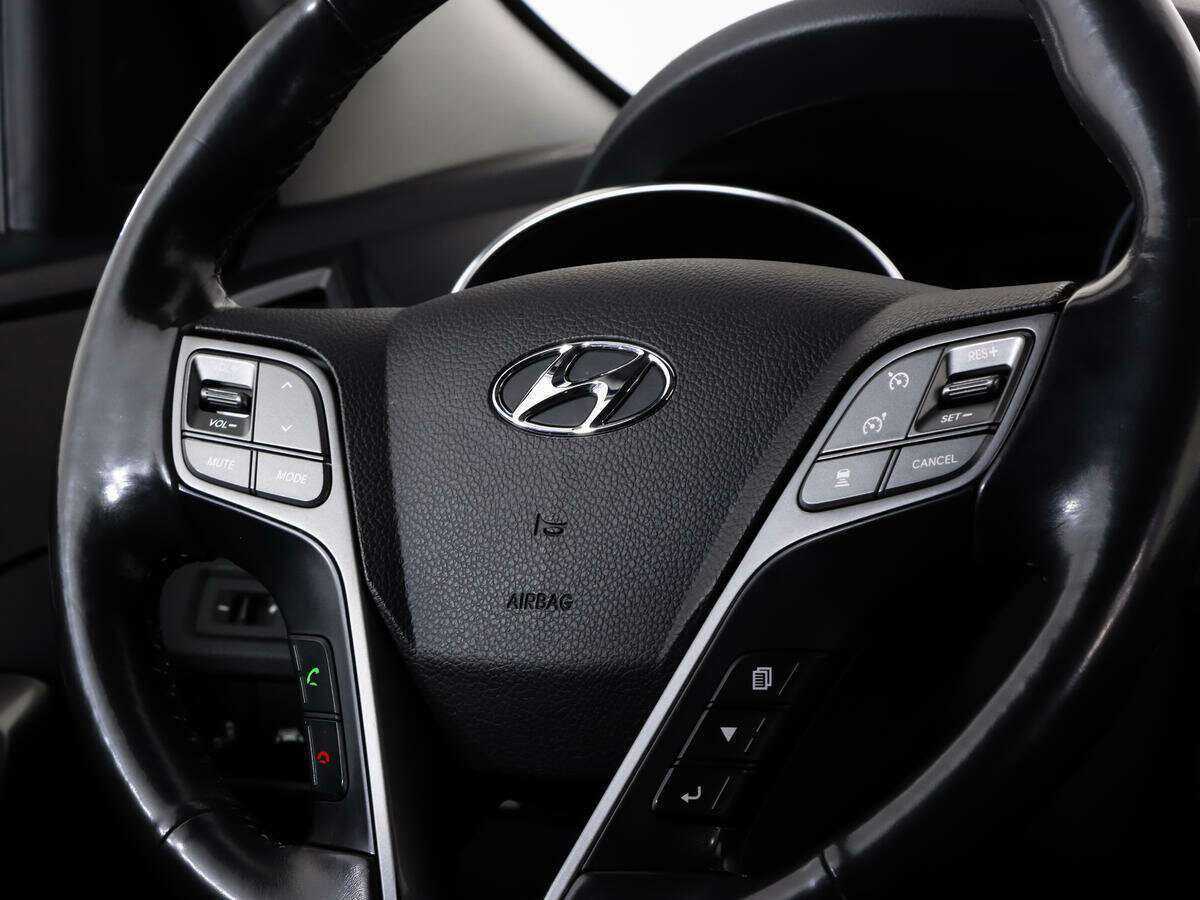 Hyundai Santa Fe б/у, 2018, Автоматическая. Фото: #11