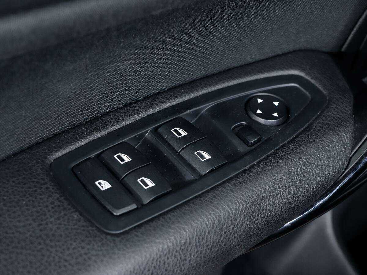 БМВ 1 серии б/у, 2016, Автоматическая. Фото: #13