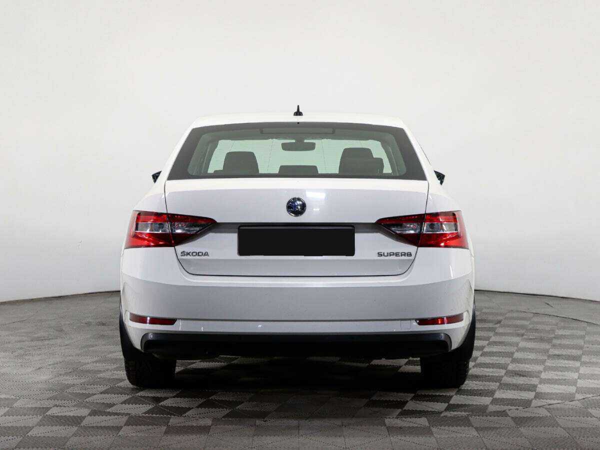 Skoda Superb б/у, 2016, Роботизированная. Фото: #4