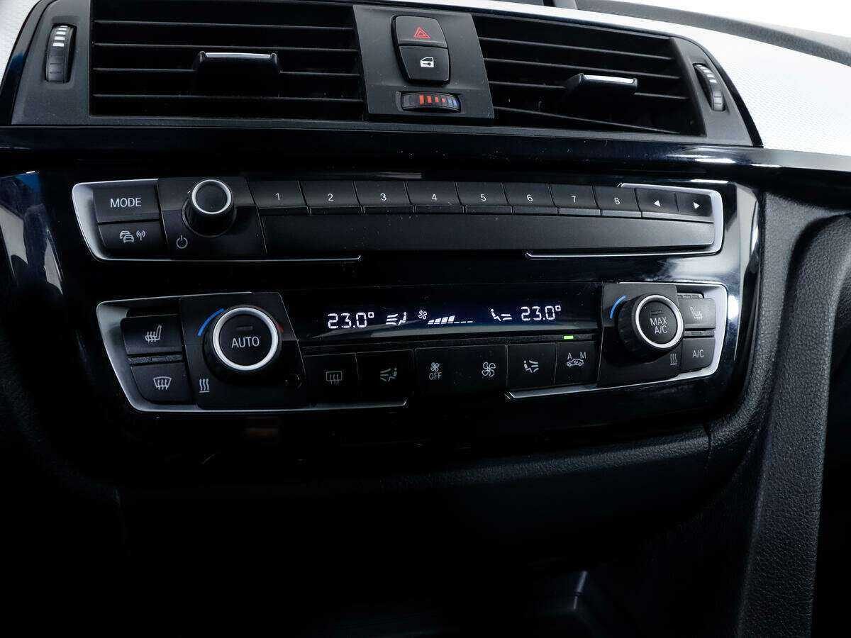 БМВ 3 серии б/у, 2018, Автоматическая. Фото: #14