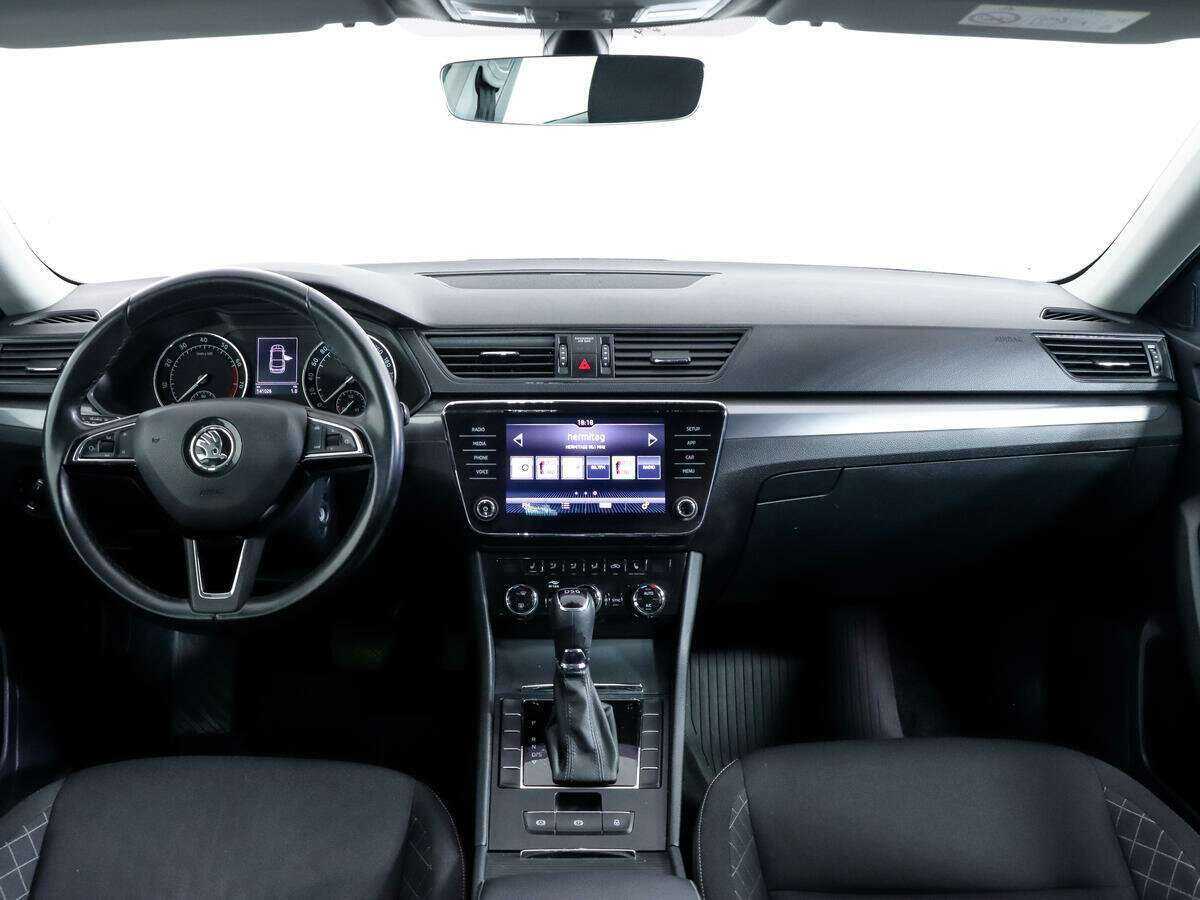 Skoda Superb б/у, 2018, Роботизированная. Фото: #7