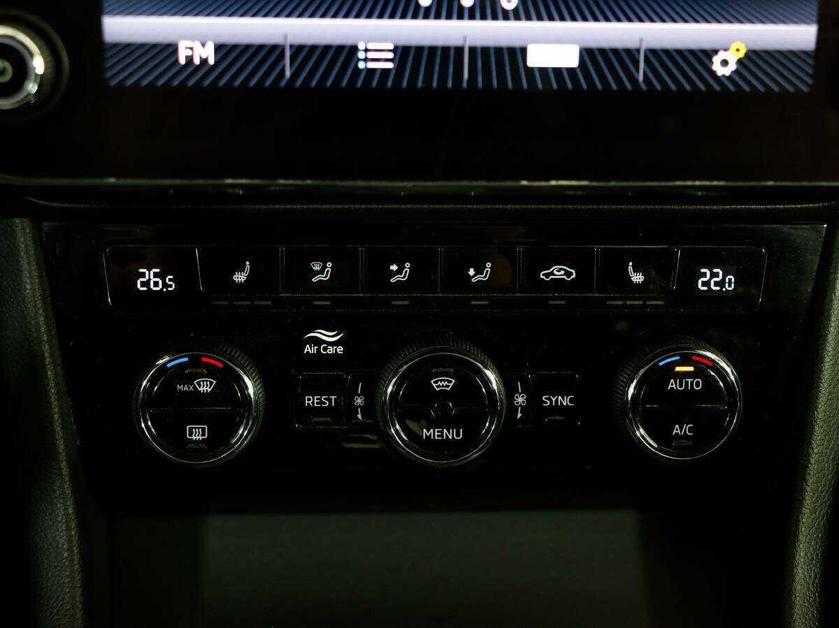 Skoda Superb б/у, 2018, Роботизированная. Фото: #9