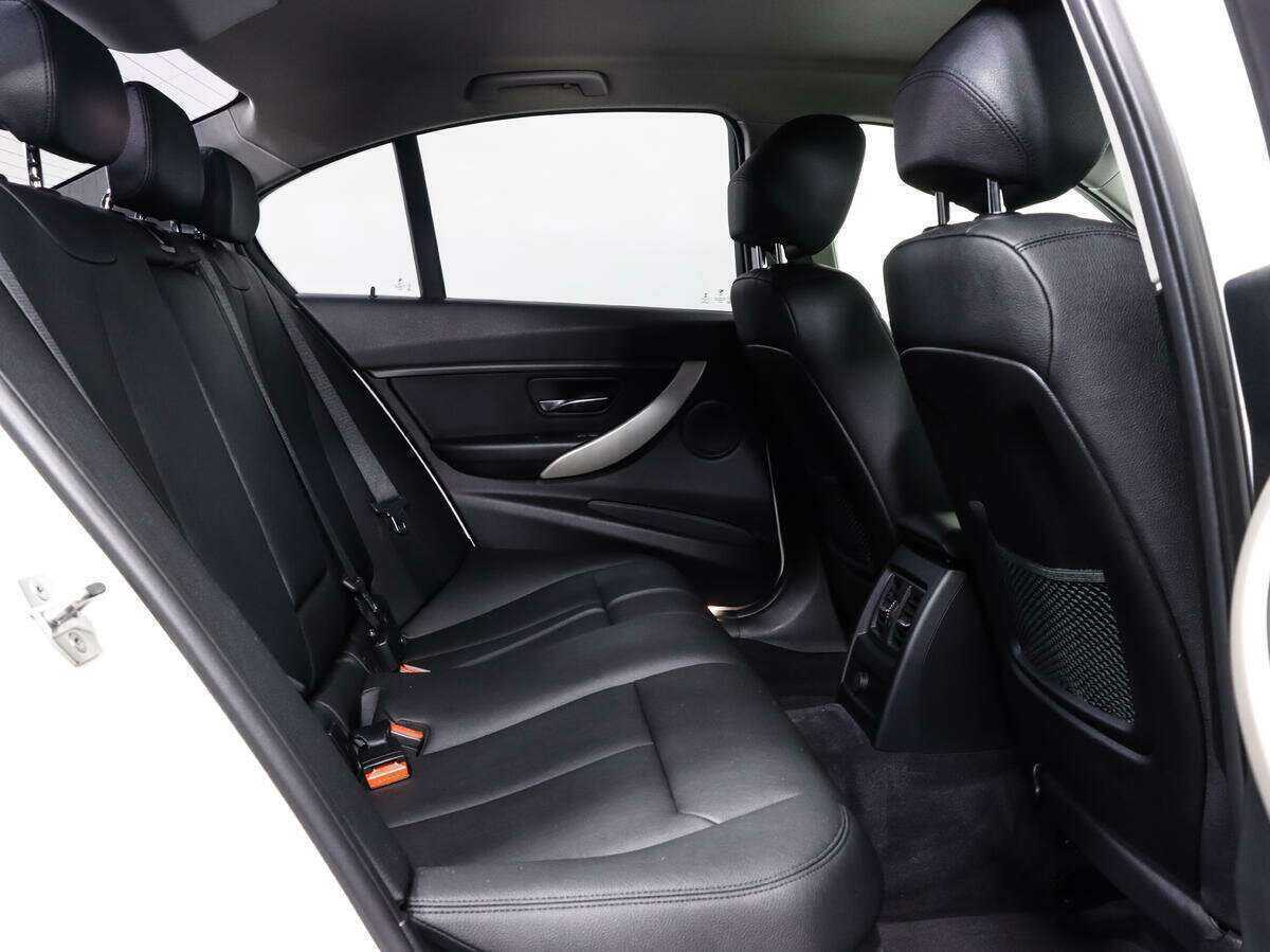 БМВ 3 серии б/у, 2015, Автоматическая. Фото: #15