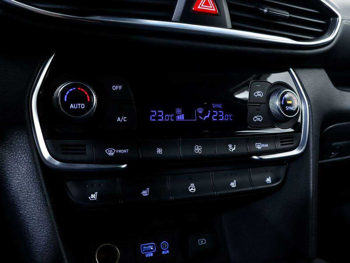 Hyundai Santa Fe б/у, 2018, Автоматическая. Фото: #16