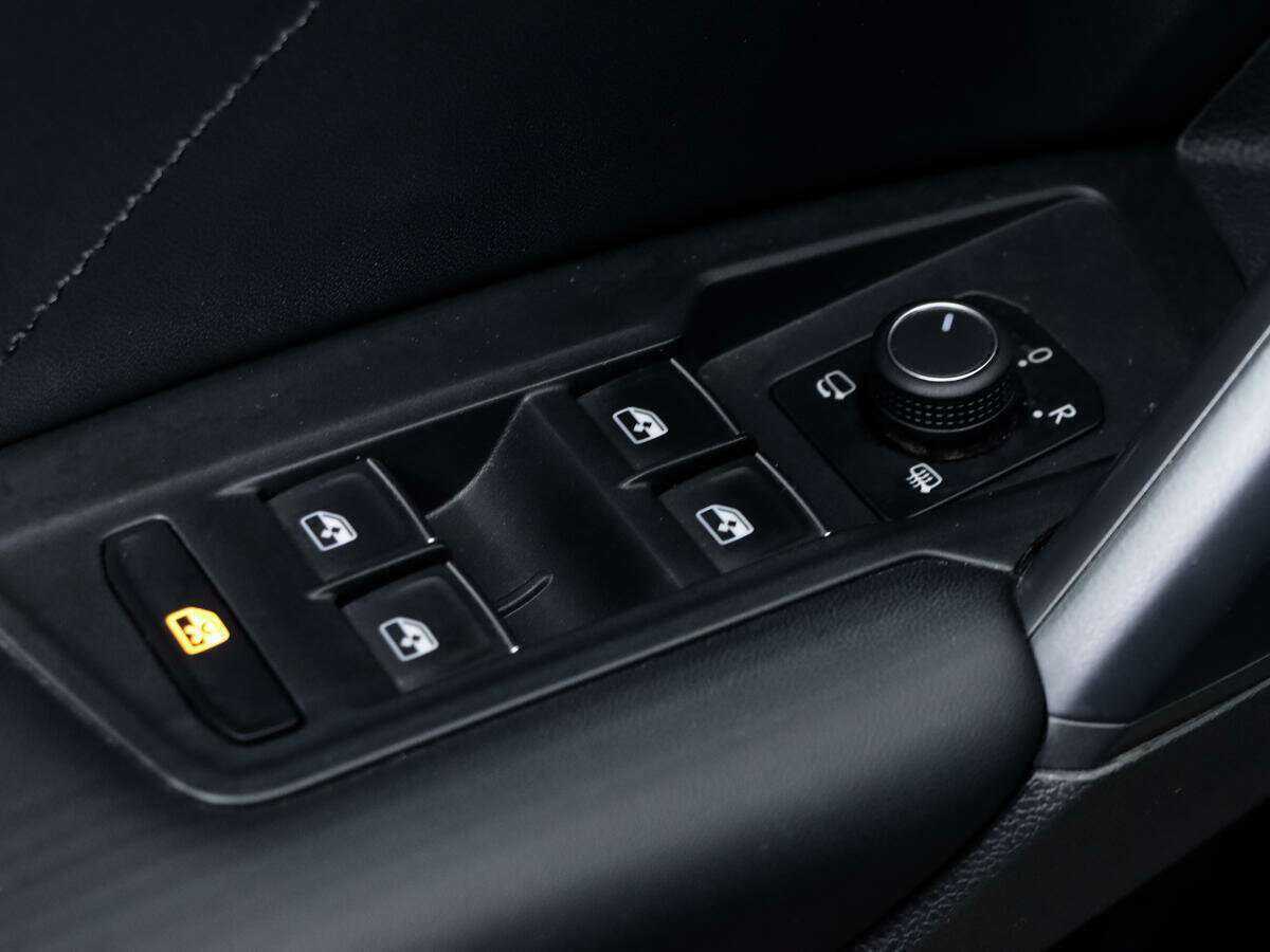 Volkswagen Tiguan б/у, 2019, Роботизированная. Фото: #13