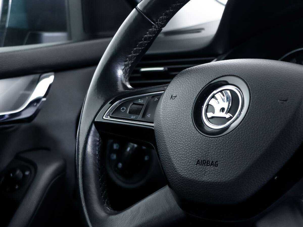 Шкода Октавия б/у, 2015, Роботизированная. Фото: #16