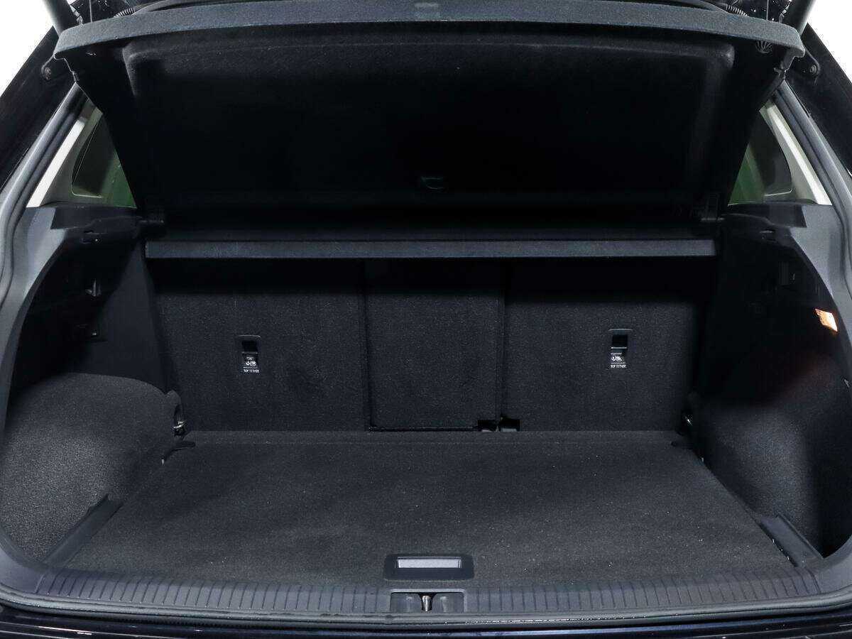 Volkswagen Tiguan б/у, 2018, Роботизированная. Фото: #19