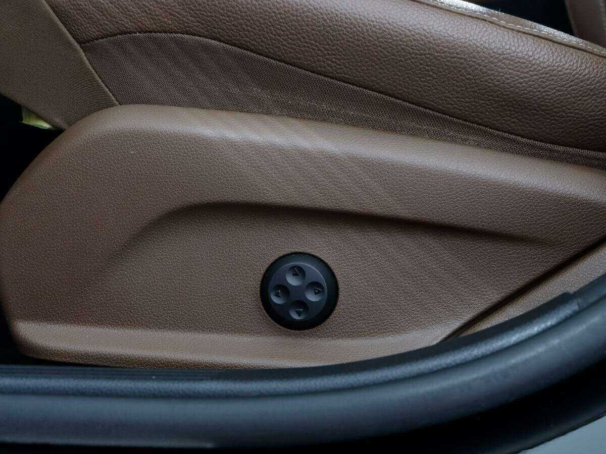 Мерседес-Бенц Е-Класс б/у, 2016, Автоматическая. Фото: #12