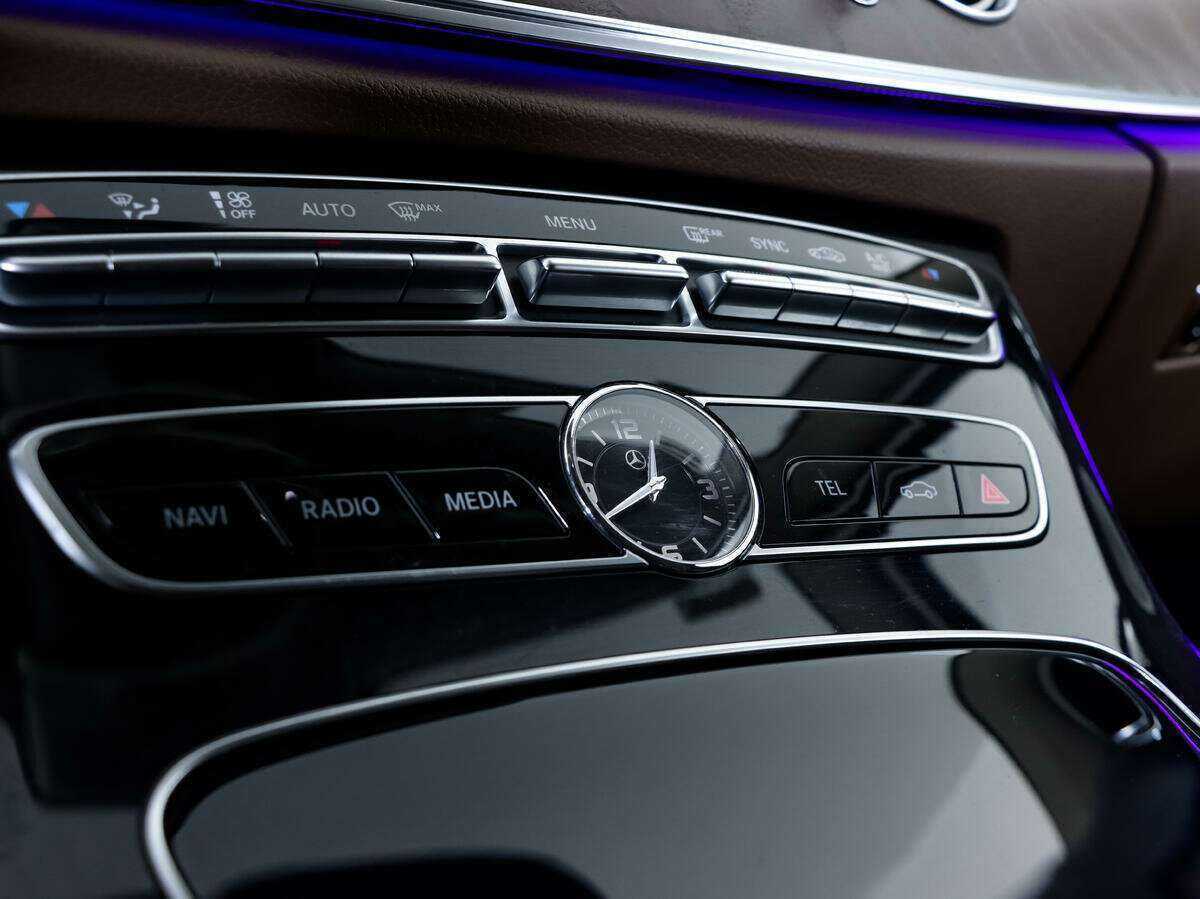 Мерседес-Бенц Е-Класс б/у, 2016, Автоматическая. Фото: #18