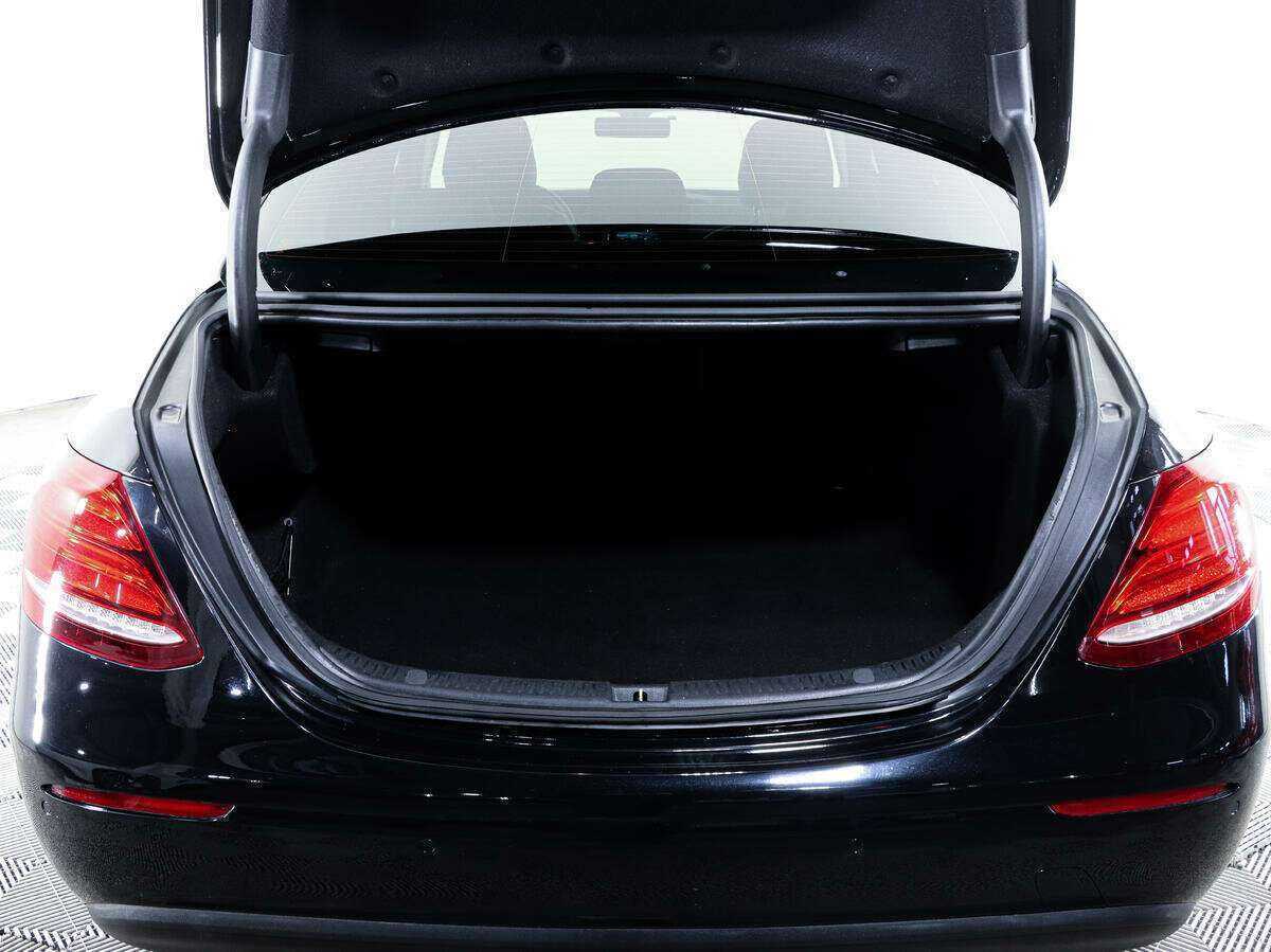 Мерседес-Бенц Е-Класс б/у, 2016, Автоматическая. Фото: #15