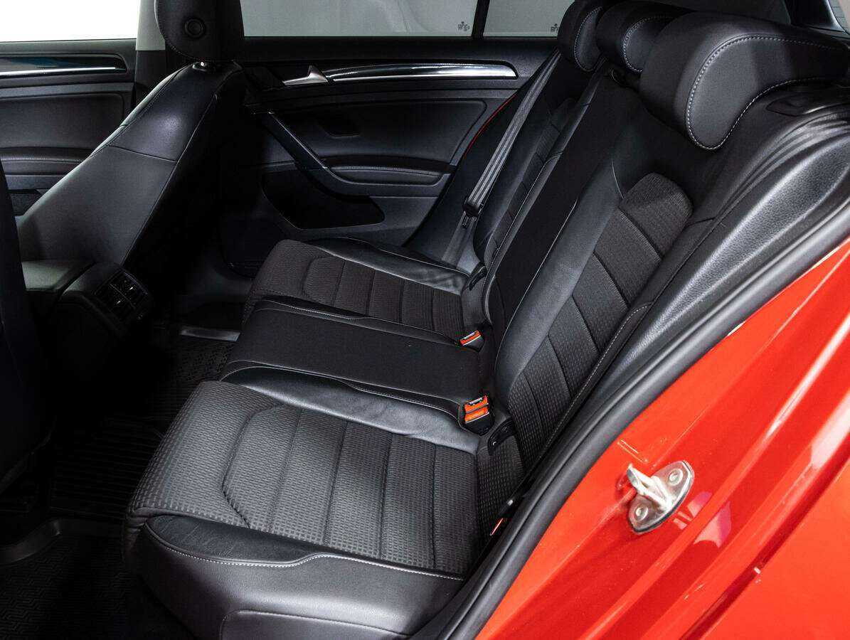 Volkswagen Golf б/у, 2013, Роботизированная. Фото: #9