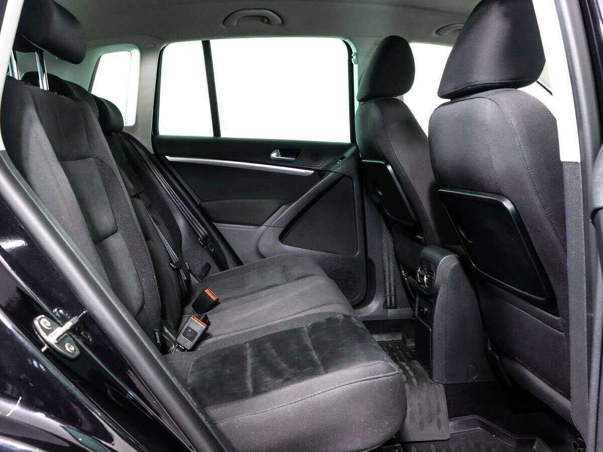Volkswagen Tiguan б/у, 2012, Автоматическая. Фото: #14