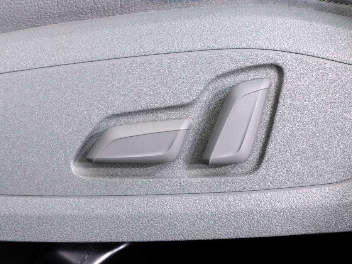 Ауди А4 б/у, 2019, Роботизированная. Фото: #16