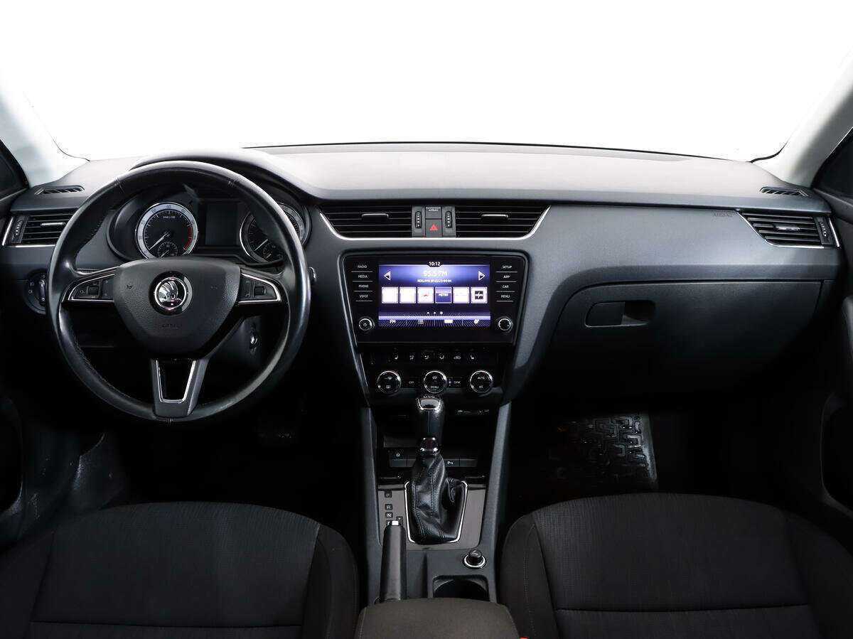 Шкода Октавия б/у, 2017, Роботизированная. Фото: #7