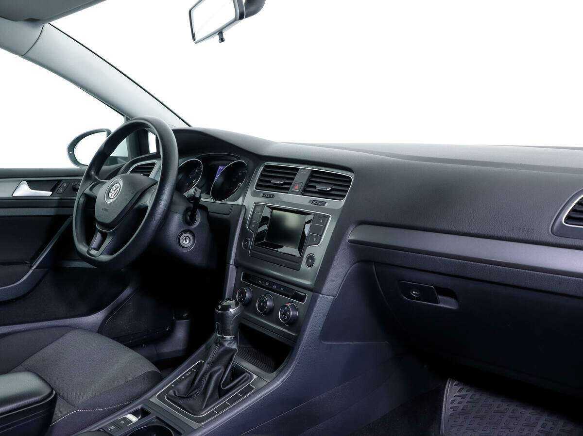 Volkswagen Golf б/у, 2013, Механическая. Фото: #8