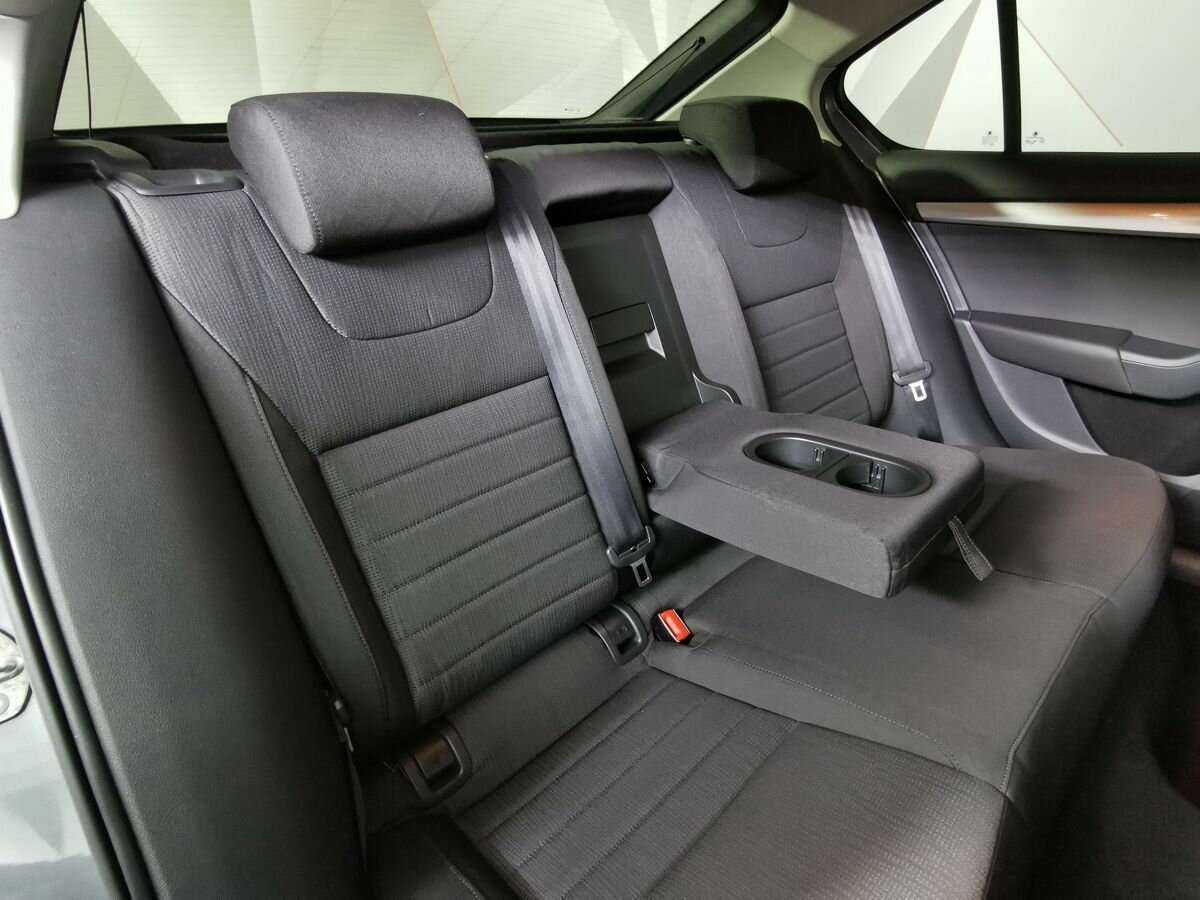 Шкода Октавия б/у, 2013, Роботизированная. Фото: #16