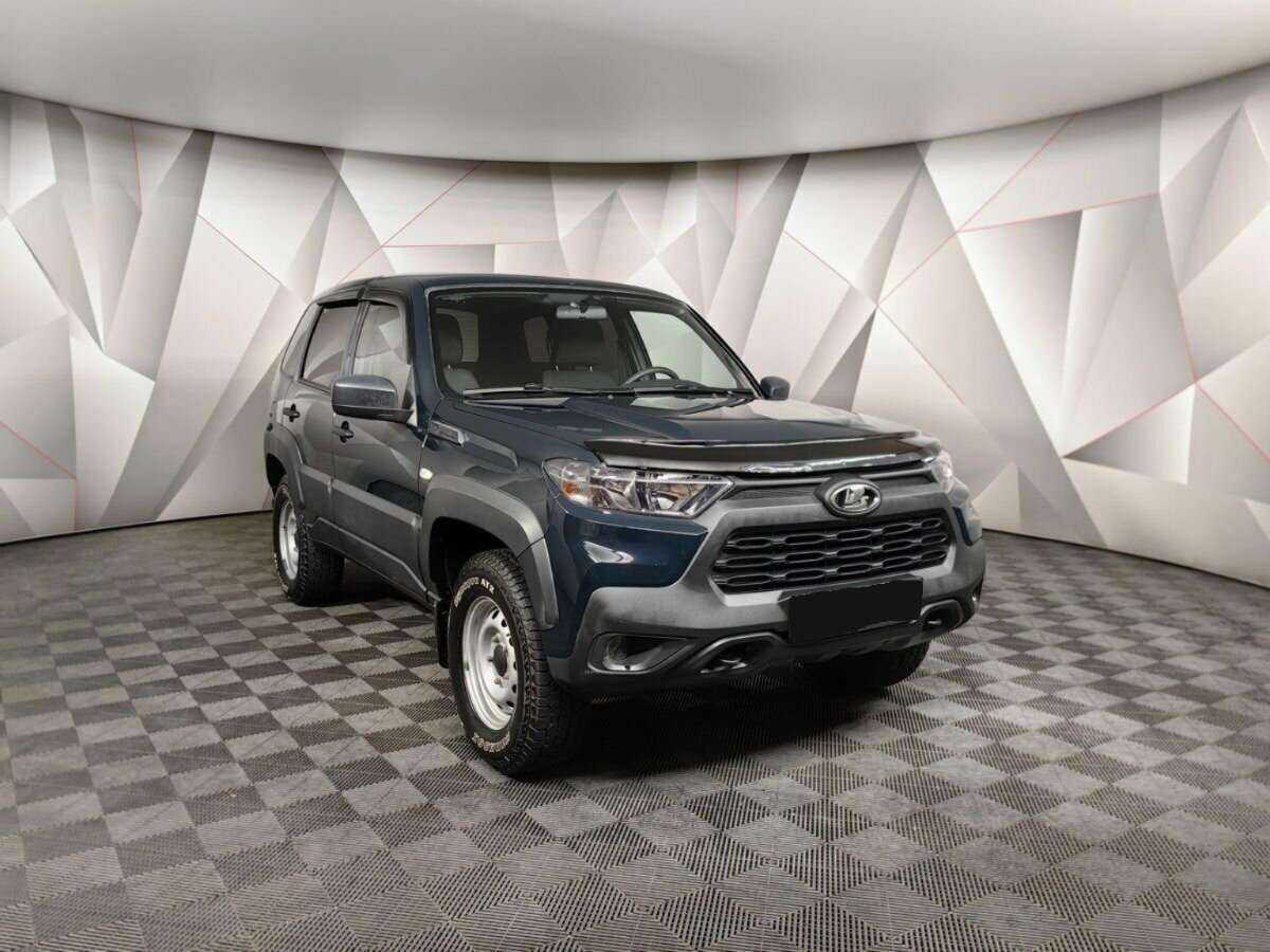 Lada (ВАЗ) Niva б/у, 2022, Механическая. Фото: #2