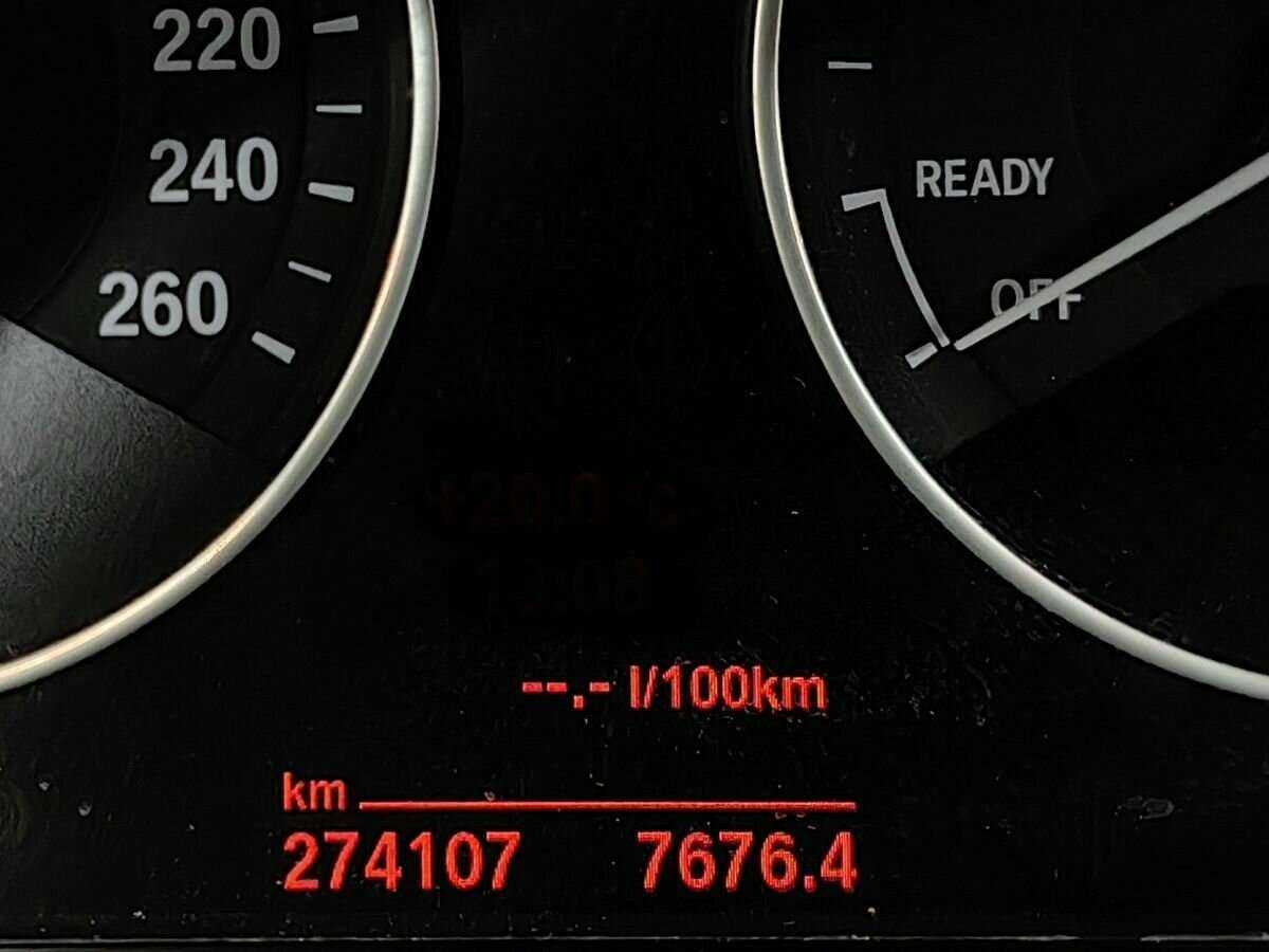 БМВ 3 серии б/у, 2012, Автоматическая. Фото: #15