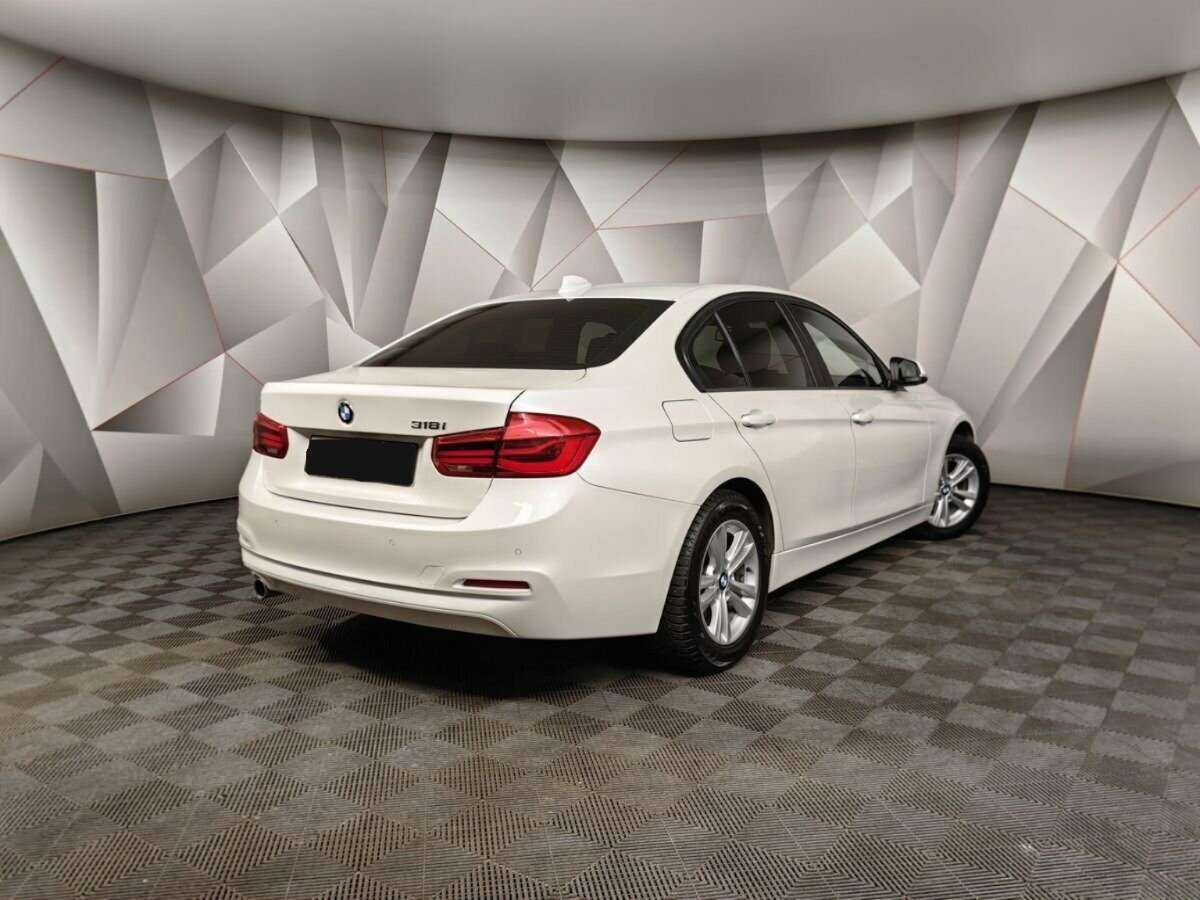 БМВ 3 серии б/у, 2018, Автоматическая. Фото: #1