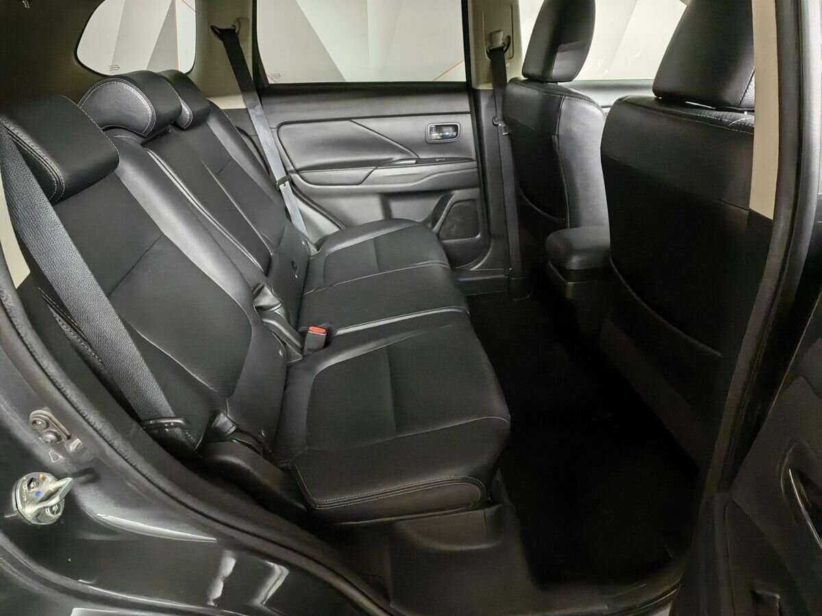 Митсубиши Оутлэндер б/у, 2017, Вариатор. Фото: #11