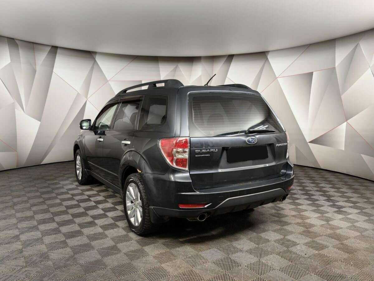 Subaru Forester б/у, 2012, Механическая. Фото: #3