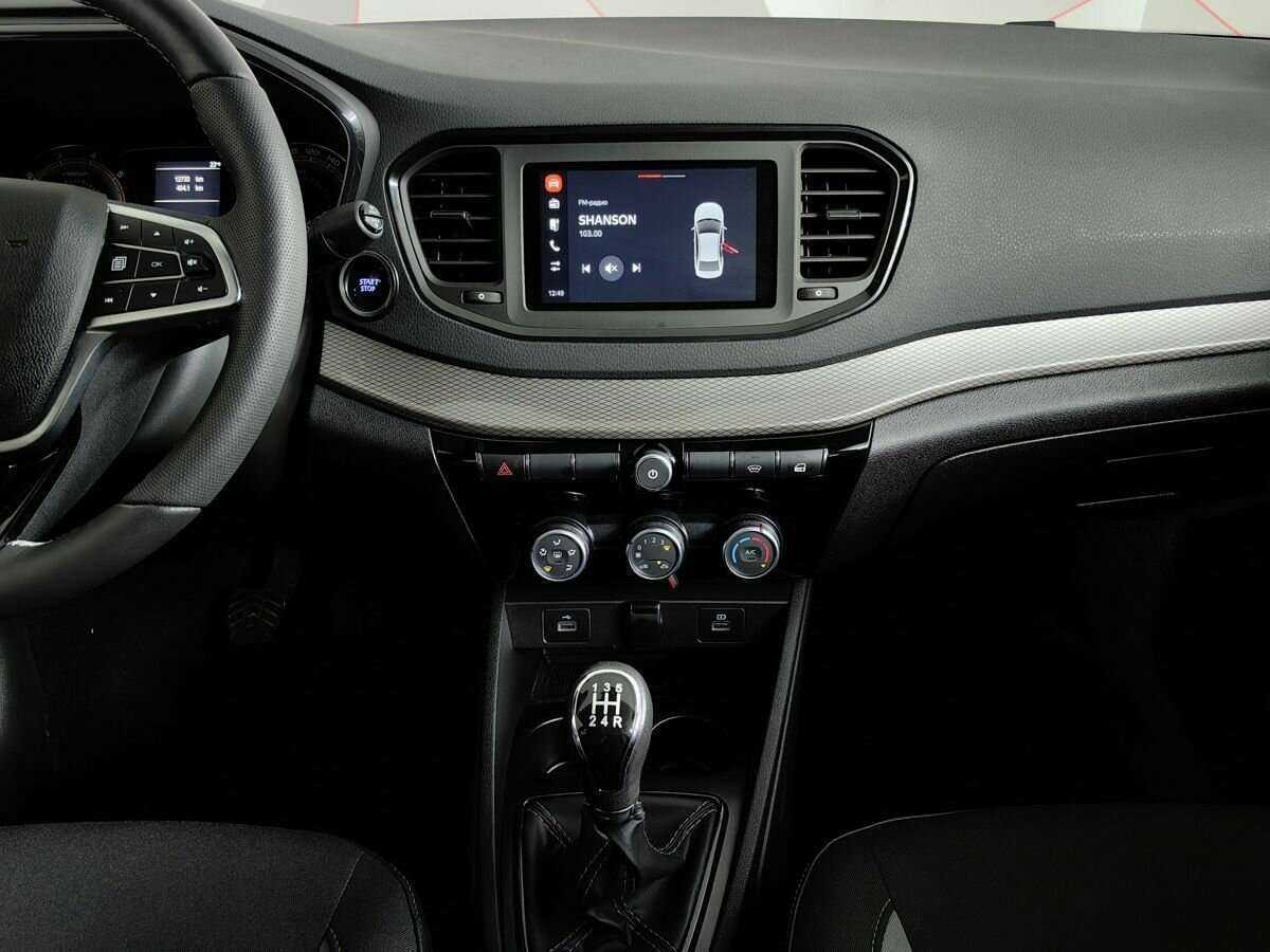 Лада (ВАЗ) Веста б/у, 2023, Механическая. Фото: #10