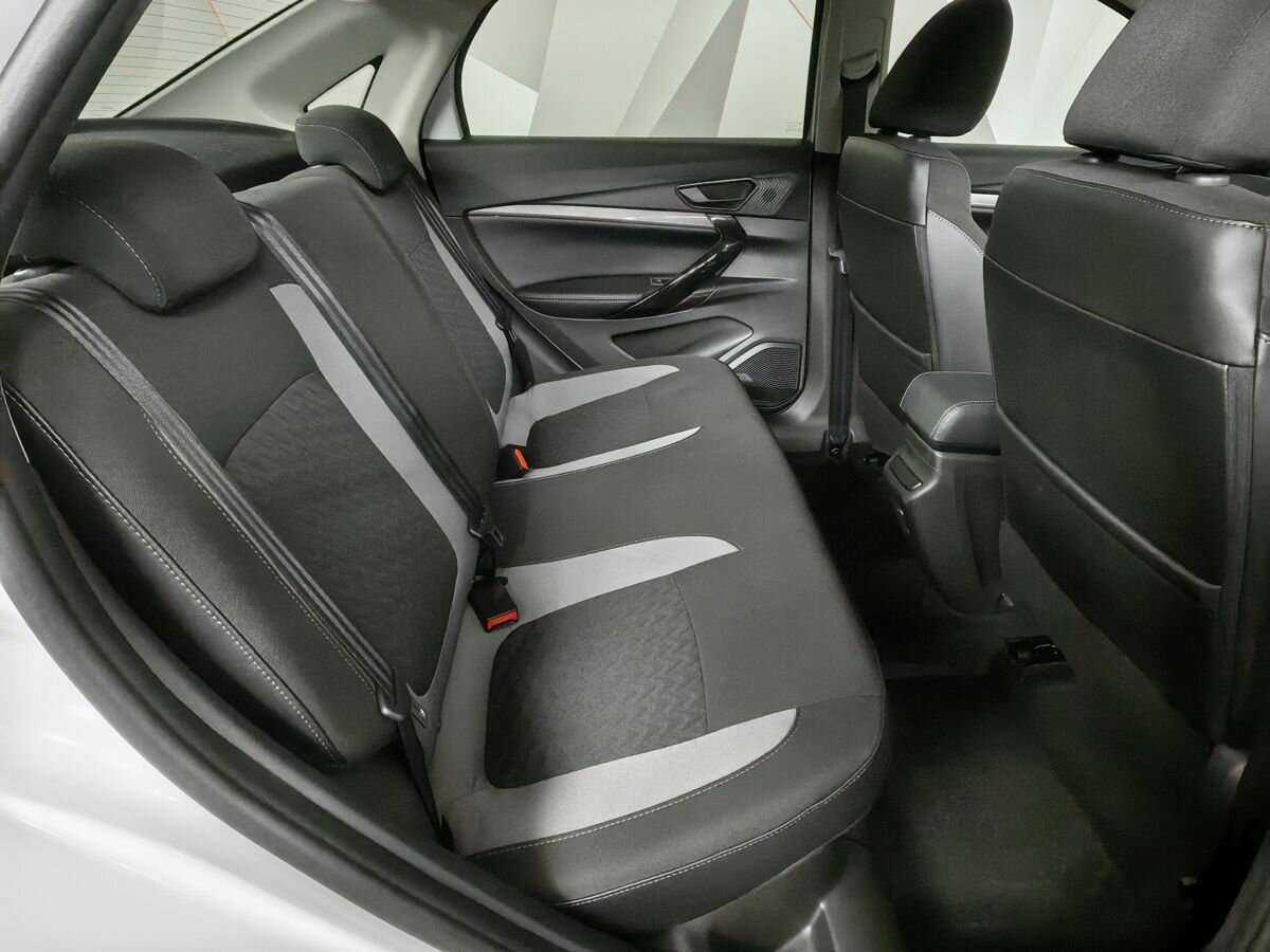 Лада (ВАЗ) Веста б/у, 2023, Механическая. Фото: #11