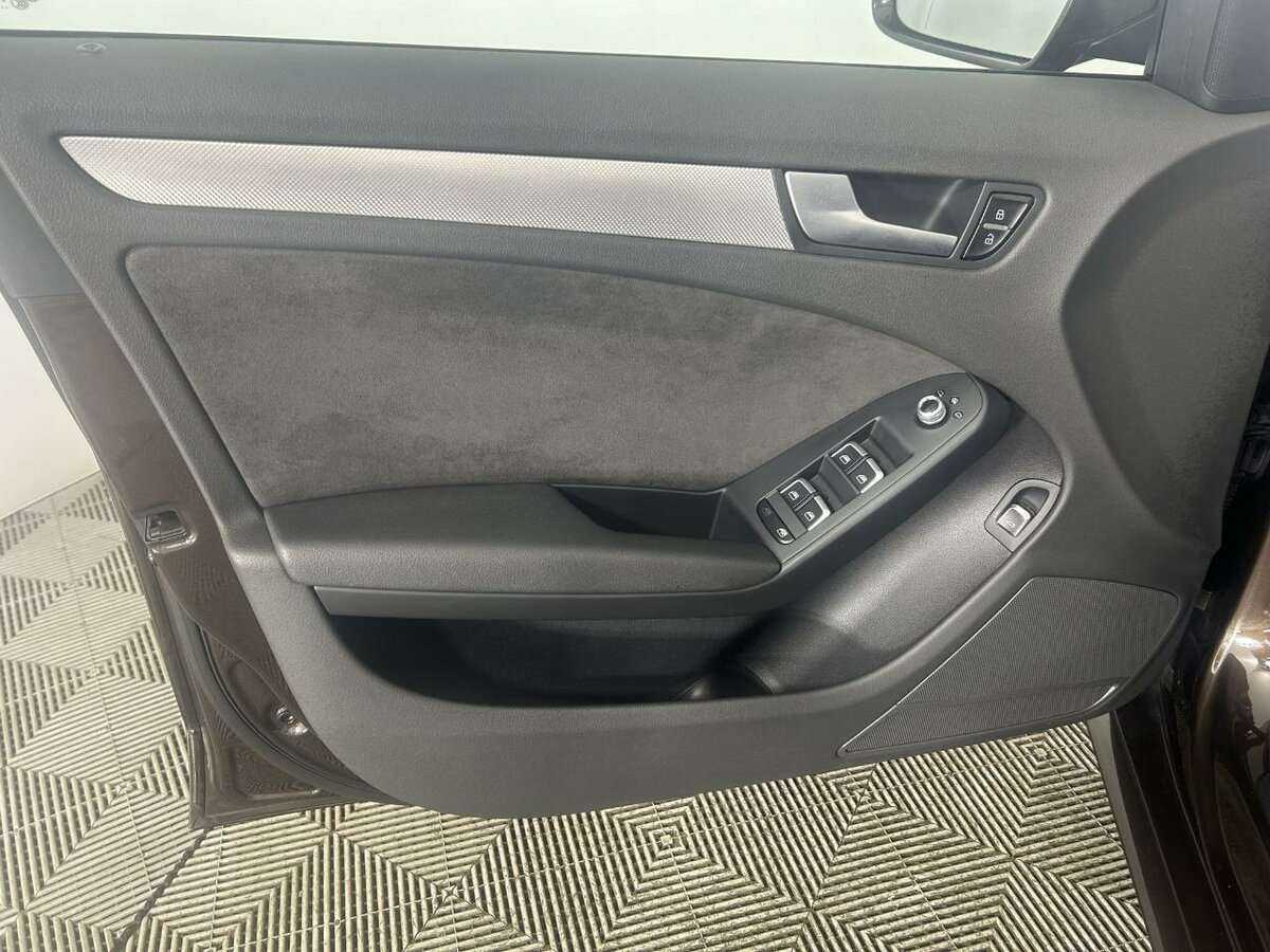 Ауди А4 б/у, 2014, Роботизированная. Фото: #7