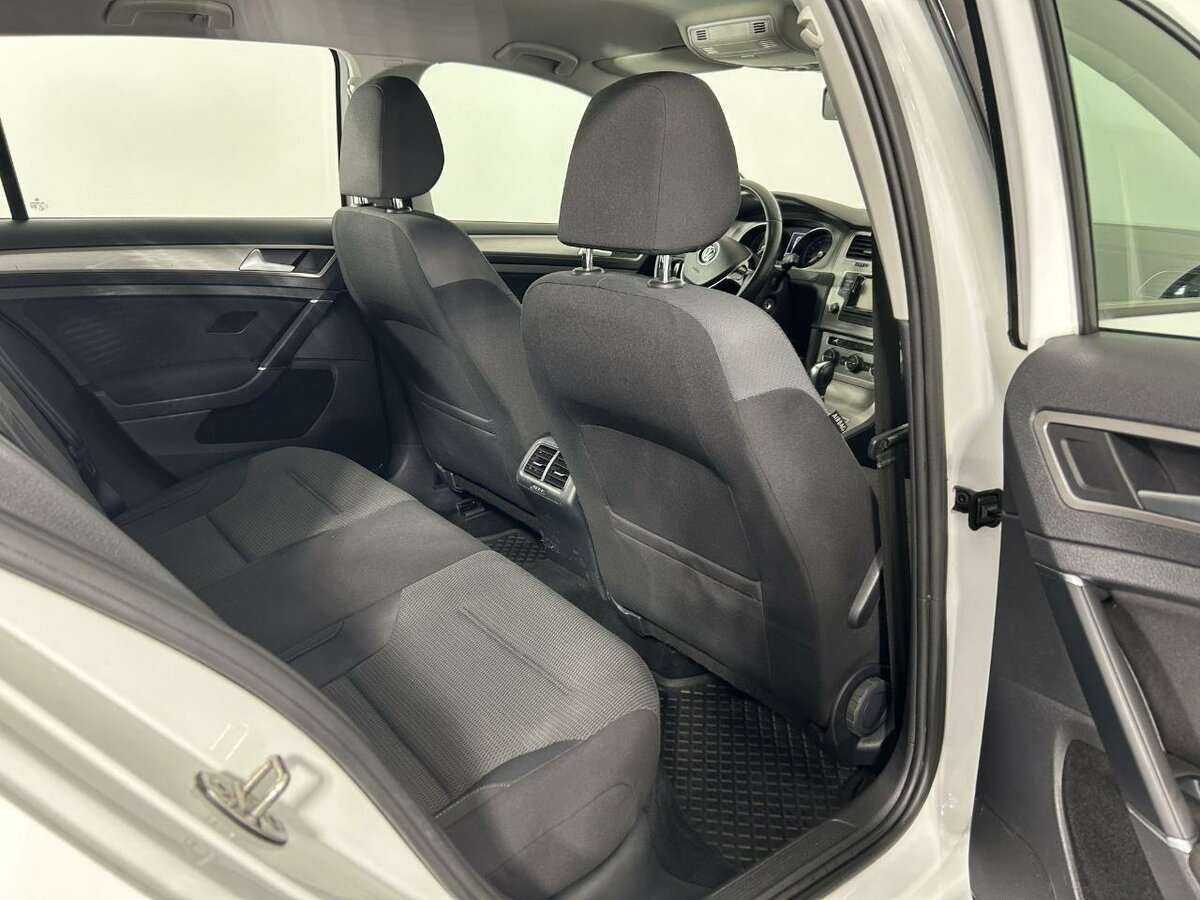 Volkswagen Golf б/у, 2015, Роботизированная. Фото: #15