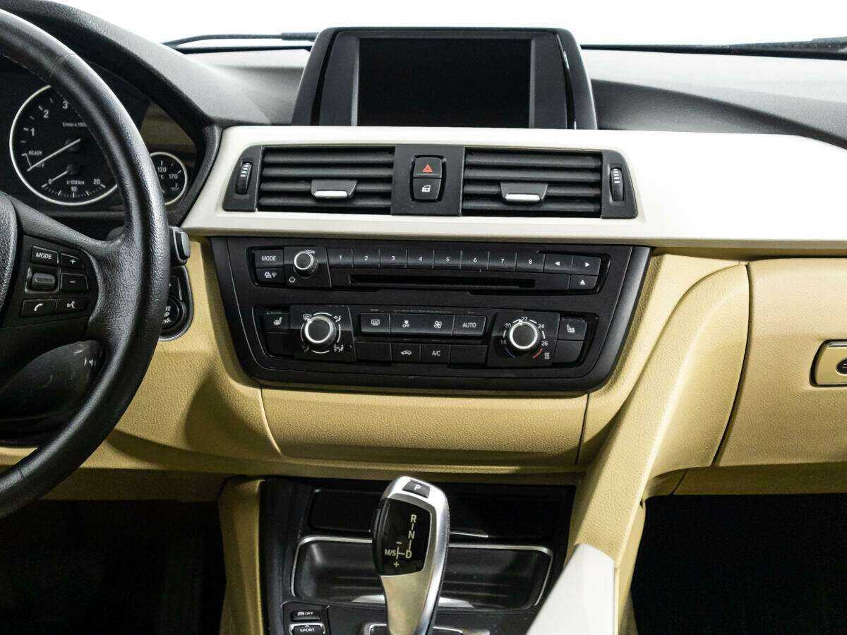 БМВ 3 серии б/у, 2014, Автоматическая. Фото: #12