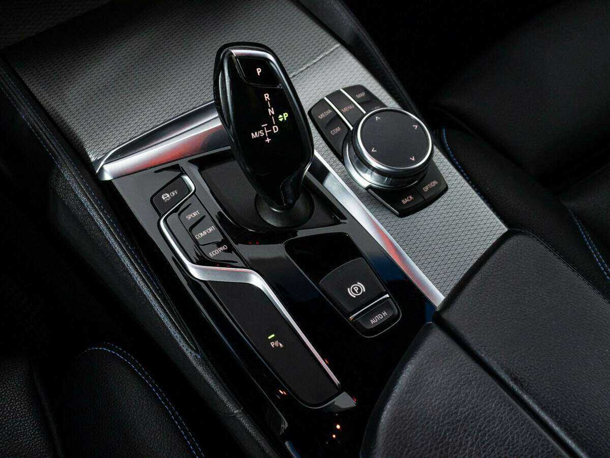 БМВ 5 серии б/у, 2018, Автоматическая. Фото: #16