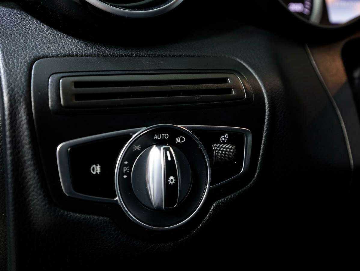 Мерседес-Бенц Ц-Класс б/у, 2018, Автоматическая. Фото: #16