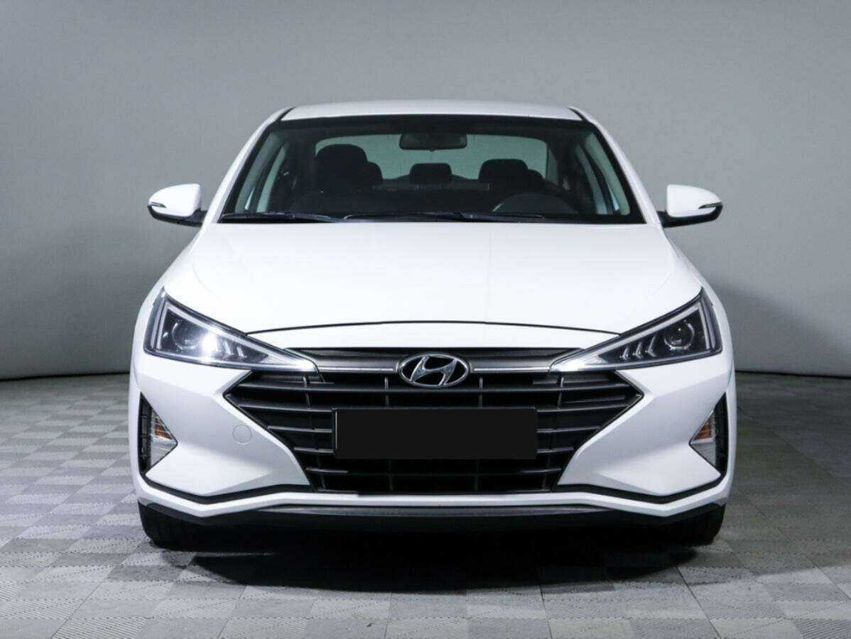 Hyundai Elantra б/у, 2020, Автоматическая. Фото: #1