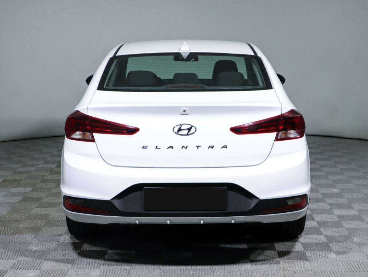 Hyundai Elantra б/у, 2020, Автоматическая. Фото: #4