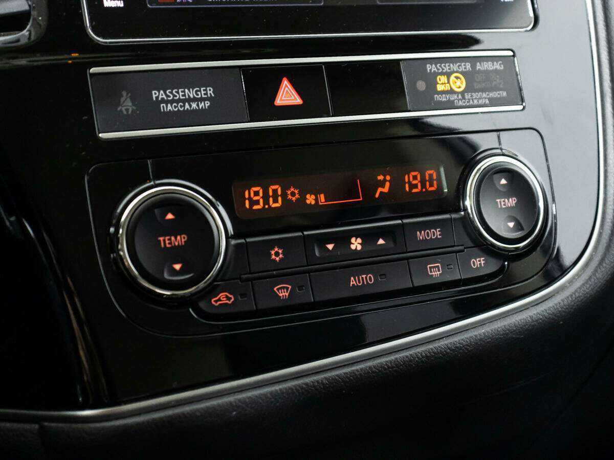 Митсубиши Оутлэндер б/у, 2019, Вариатор. Фото: #16