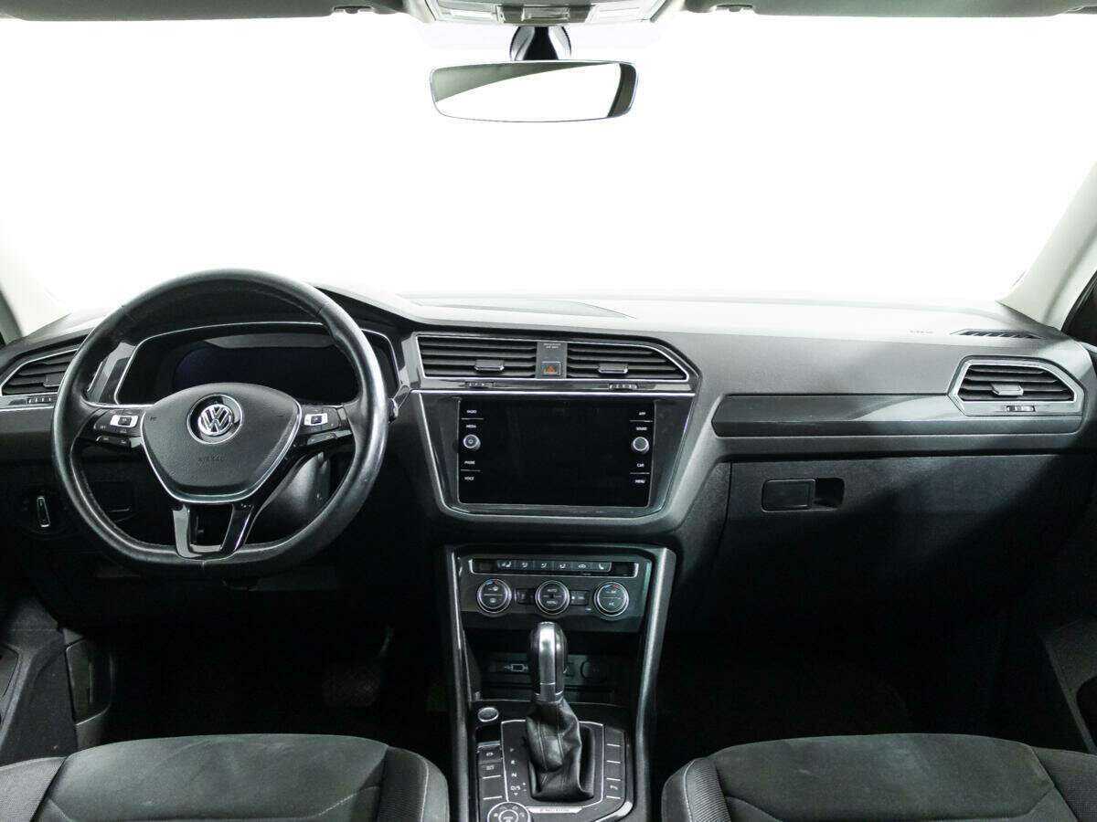 Volkswagen Tiguan б/у, 2018, Роботизированная. Фото: #12