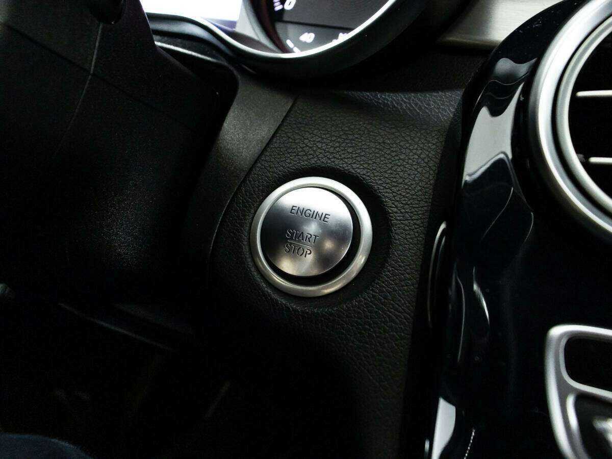 Мерседес-Бенц Ц-Класс б/у, 2017, Автоматическая. Фото: #18