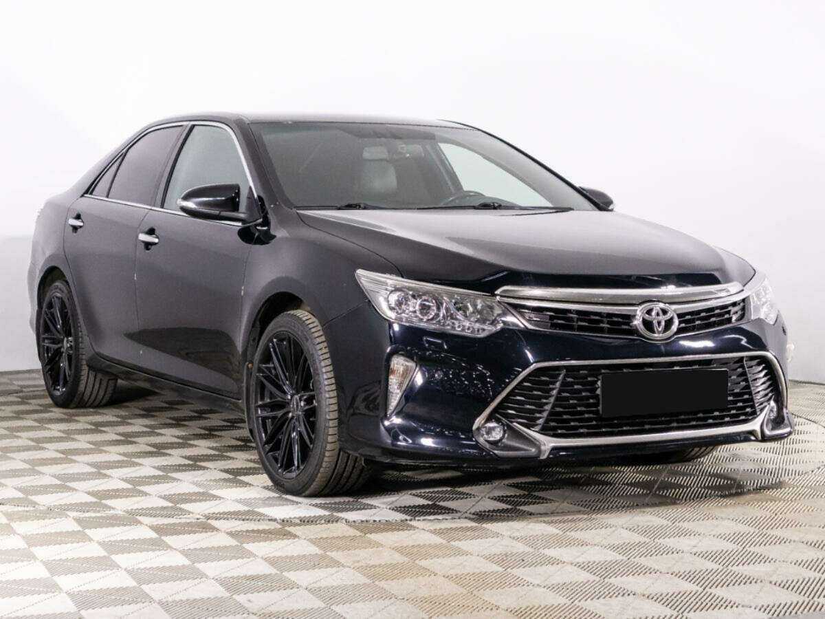 Toyota Camry б/у, 2017, Автоматическая. Фото: #2