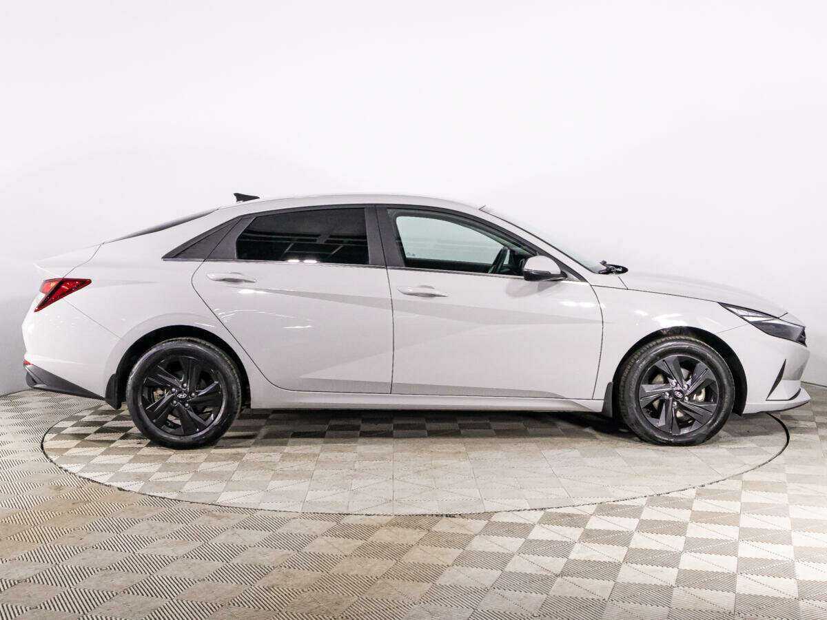 Hyundai Elantra б/у, 2021, Автоматическая. Фото: #3