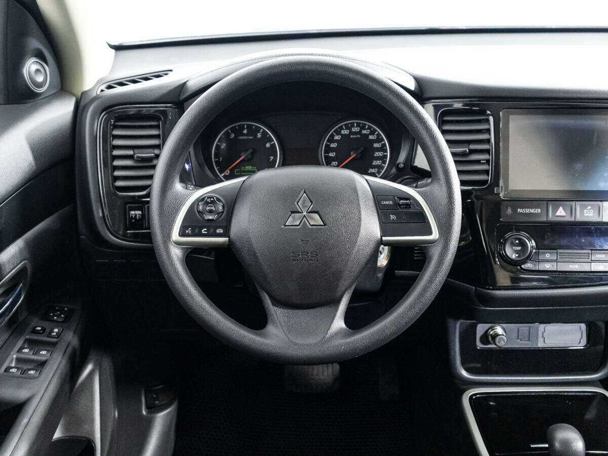 Mitsubishi Outlander б/у, 2022, Вариатор. Фото: #16