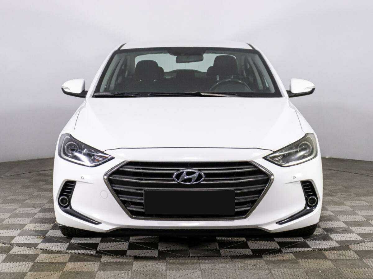 Hyundai Elantra б/у, 2017, Автоматическая. Фото: #1