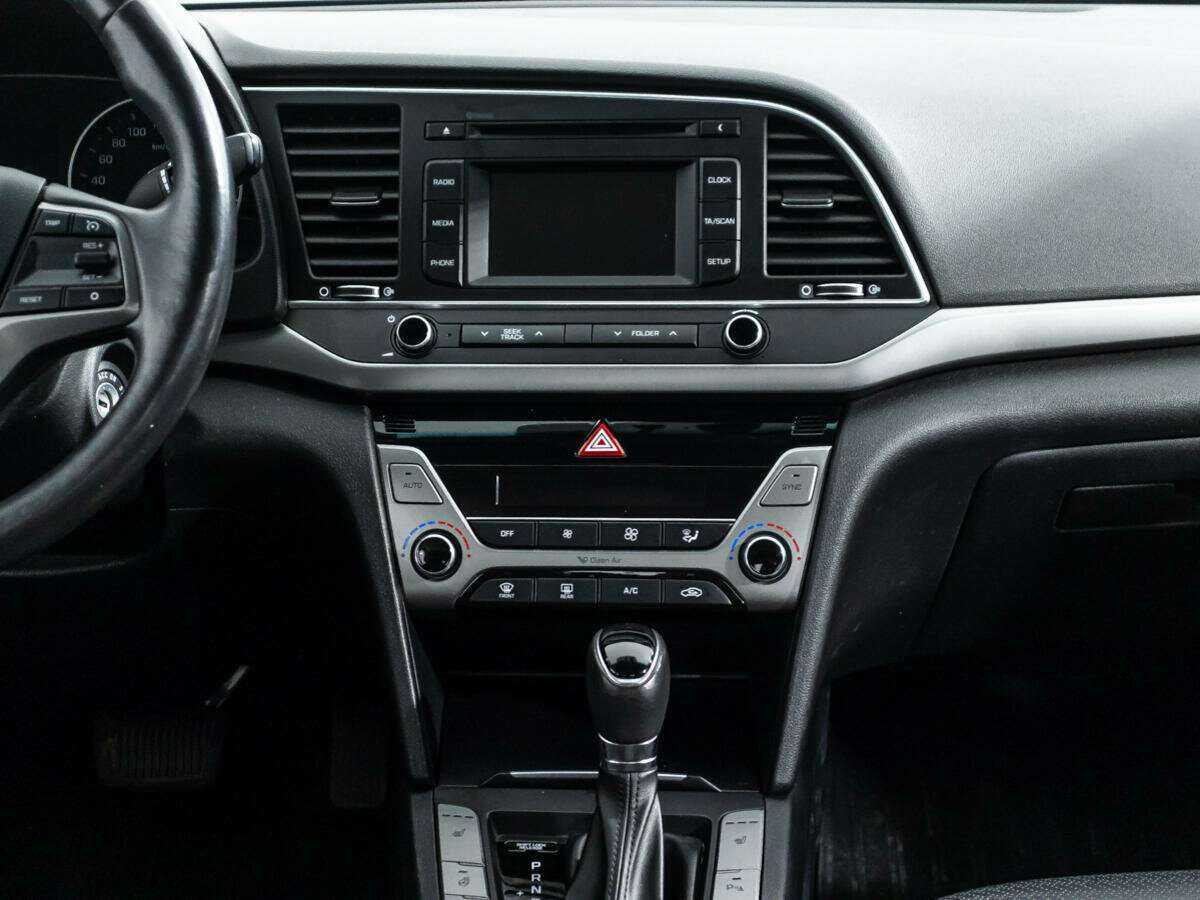 Hyundai Elantra б/у, 2016, Автоматическая. Фото: #13