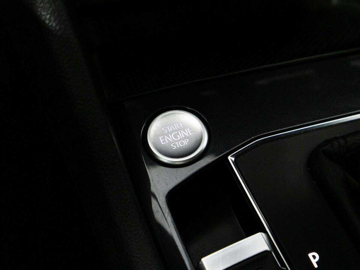 Volkswagen Tiguan б/у, 2019, Роботизированная. Фото: #19