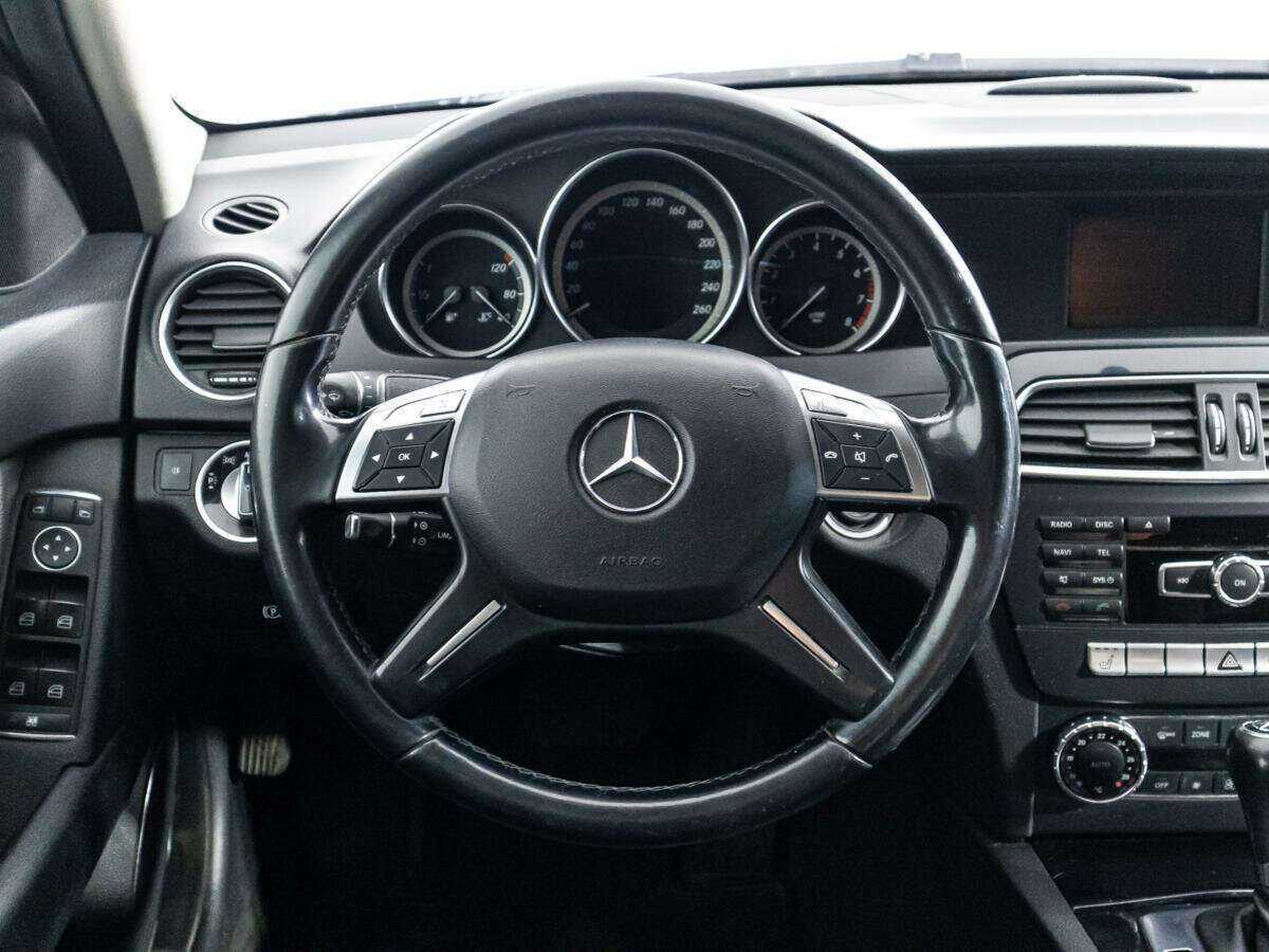 Мерседес-Бенц Ц-Класс б/у, 2012, Автоматическая. Фото: #15