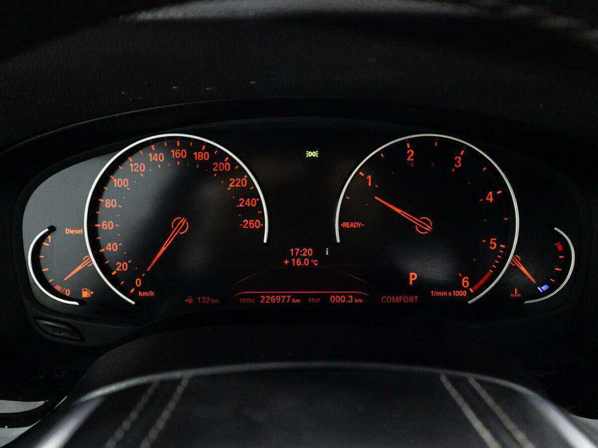 БМВ 5 серии б/у, 2017, Автоматическая. Фото: #11