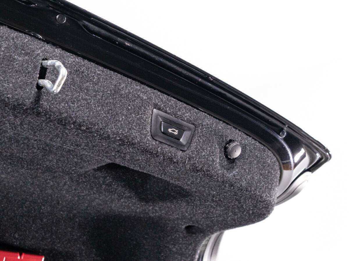 БМВ 5 серии б/у, 2017, Автоматическая. Фото: #15