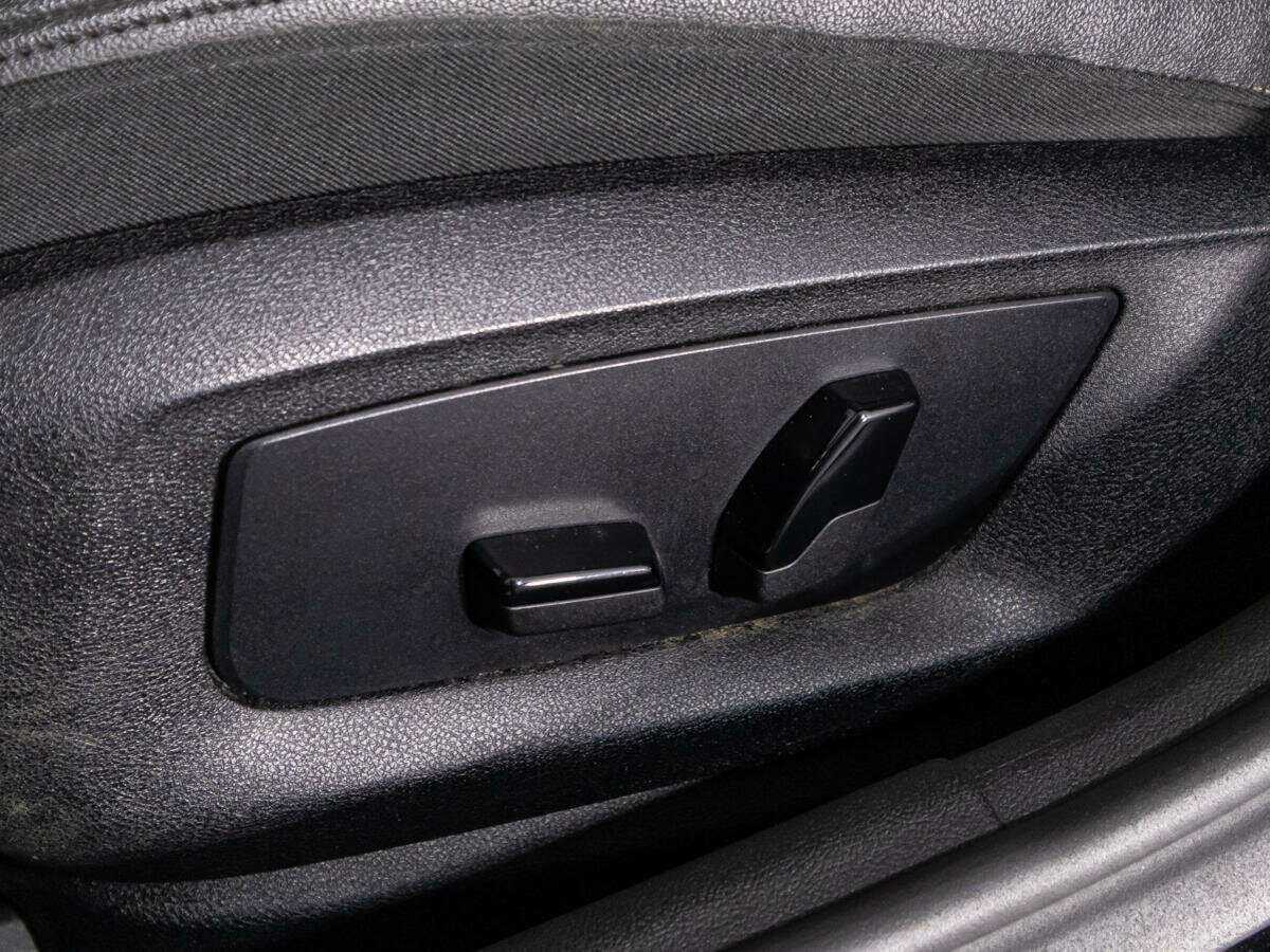 БМВ 5 серии б/у, 2017, Автоматическая. Фото: #18